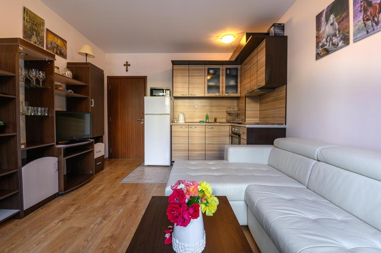 Apollon Apartments Несебр Экстерьер фото