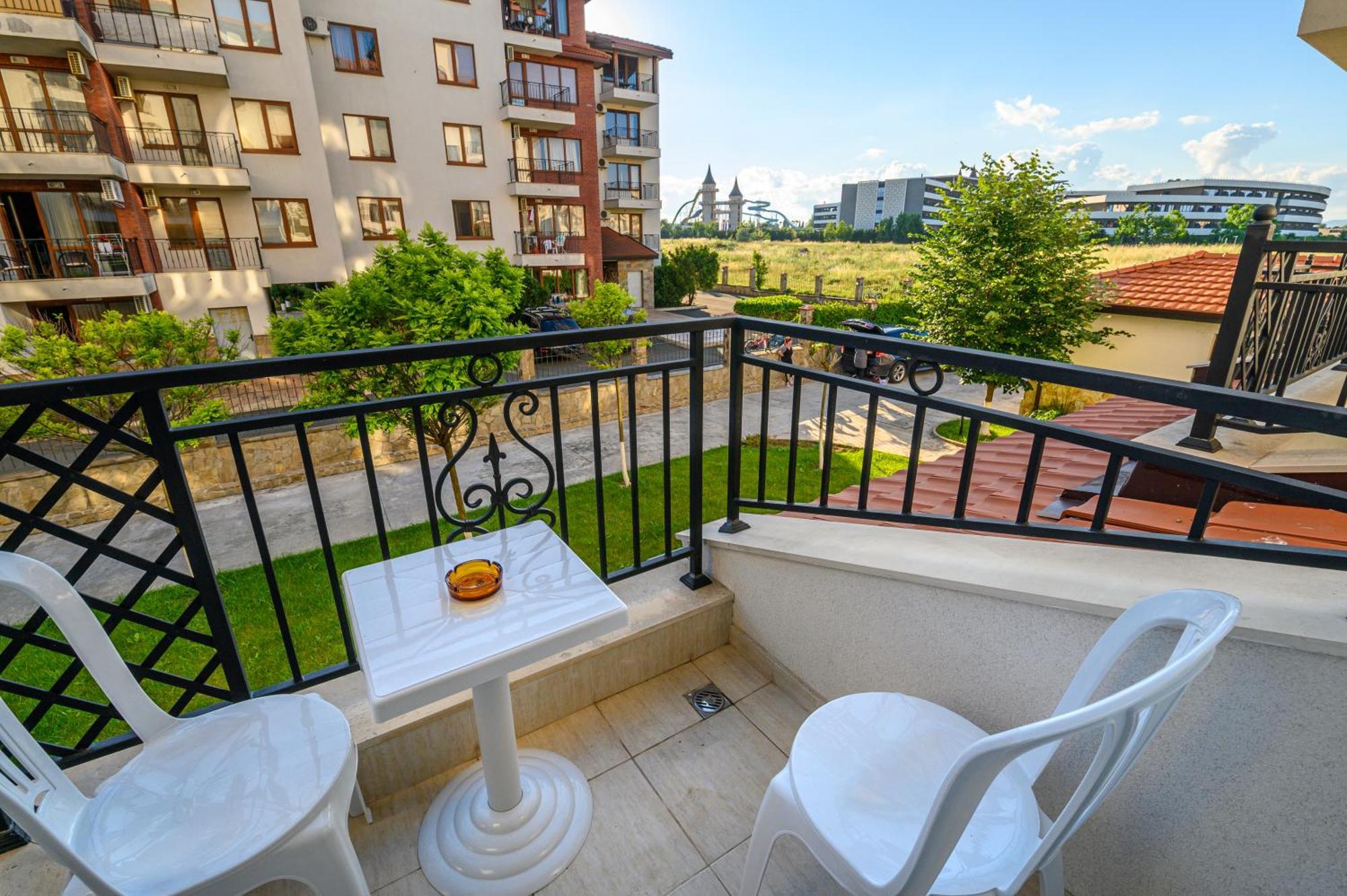 Apollon Apartments Несебр Экстерьер фото