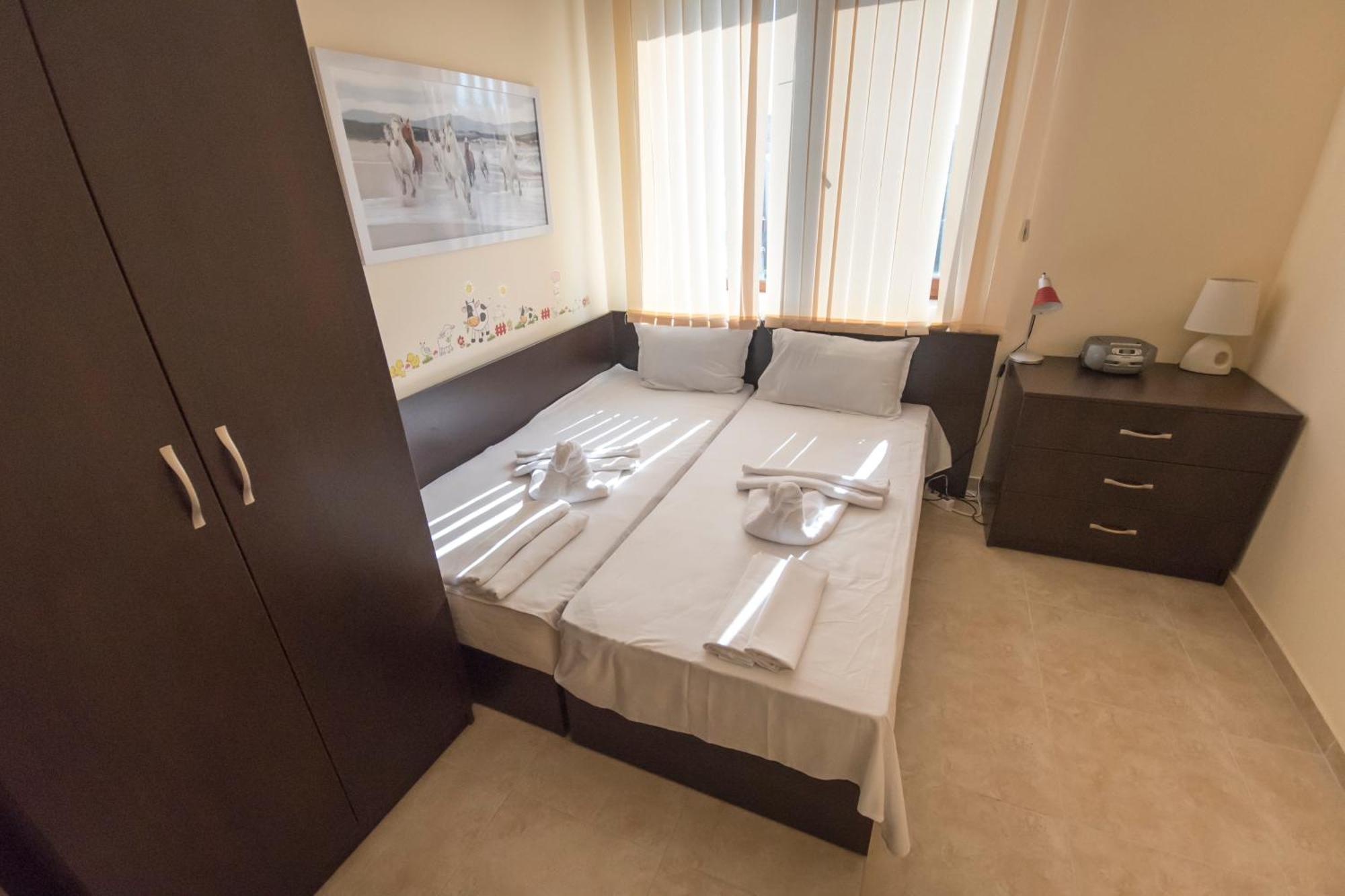 Apollon Apartments Несебр Экстерьер фото