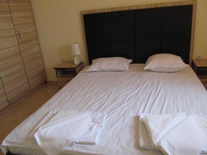Apollon Apartments Несебр Экстерьер фото